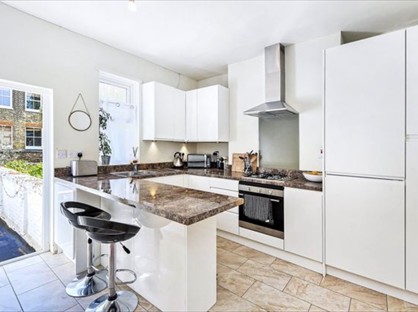 2 Bed Maisonette, Upham Park Road, W4