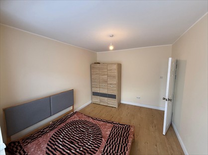 3 Bed Terraced House, Abbey Road, IG2