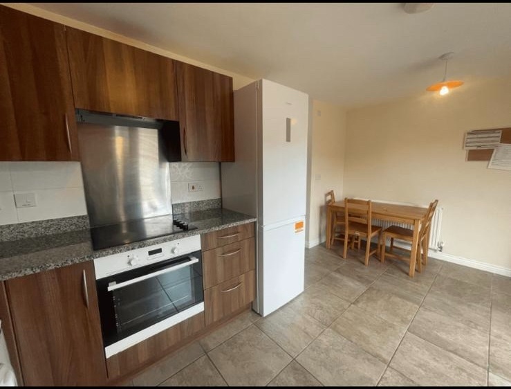 Room in a Shared House, Cherry Tree Drive, CV4 photo 2