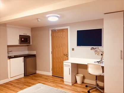 Room in a Shared Flat, Roodee House, CH1