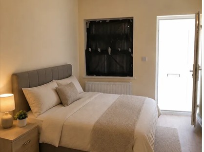Studio Flat, Wanstead Park Road, IG1