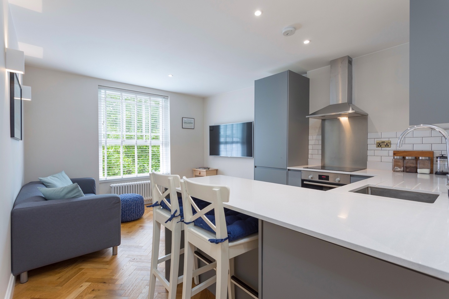 1 Bed Flat, Princes Square, W2