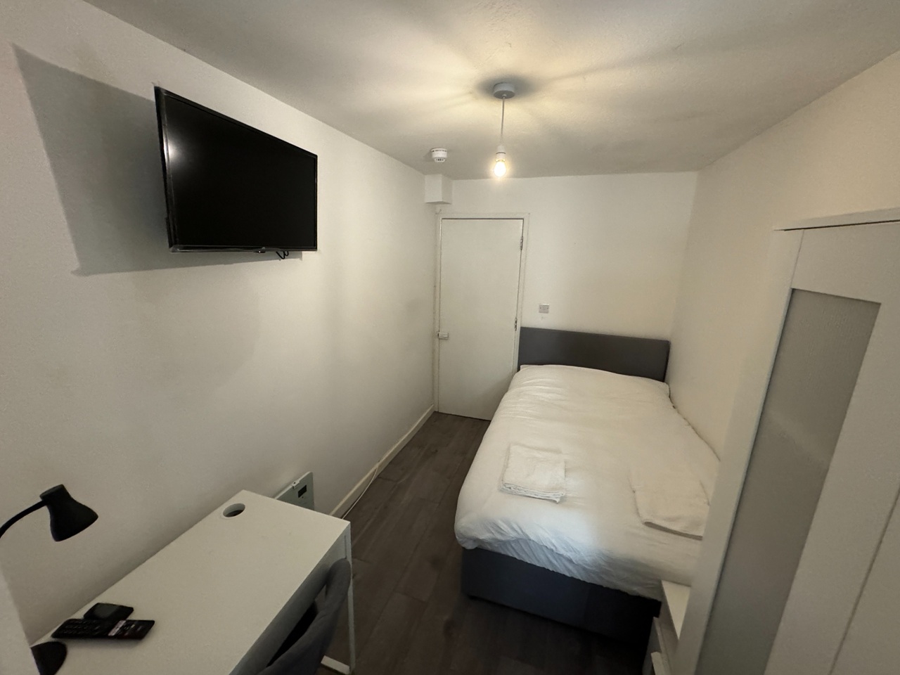Studio Flat, Bedford Place, BN1 photo 2