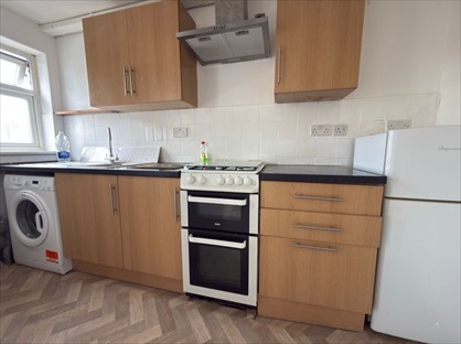 1 Bed Flat, Mansfield Road, IG1