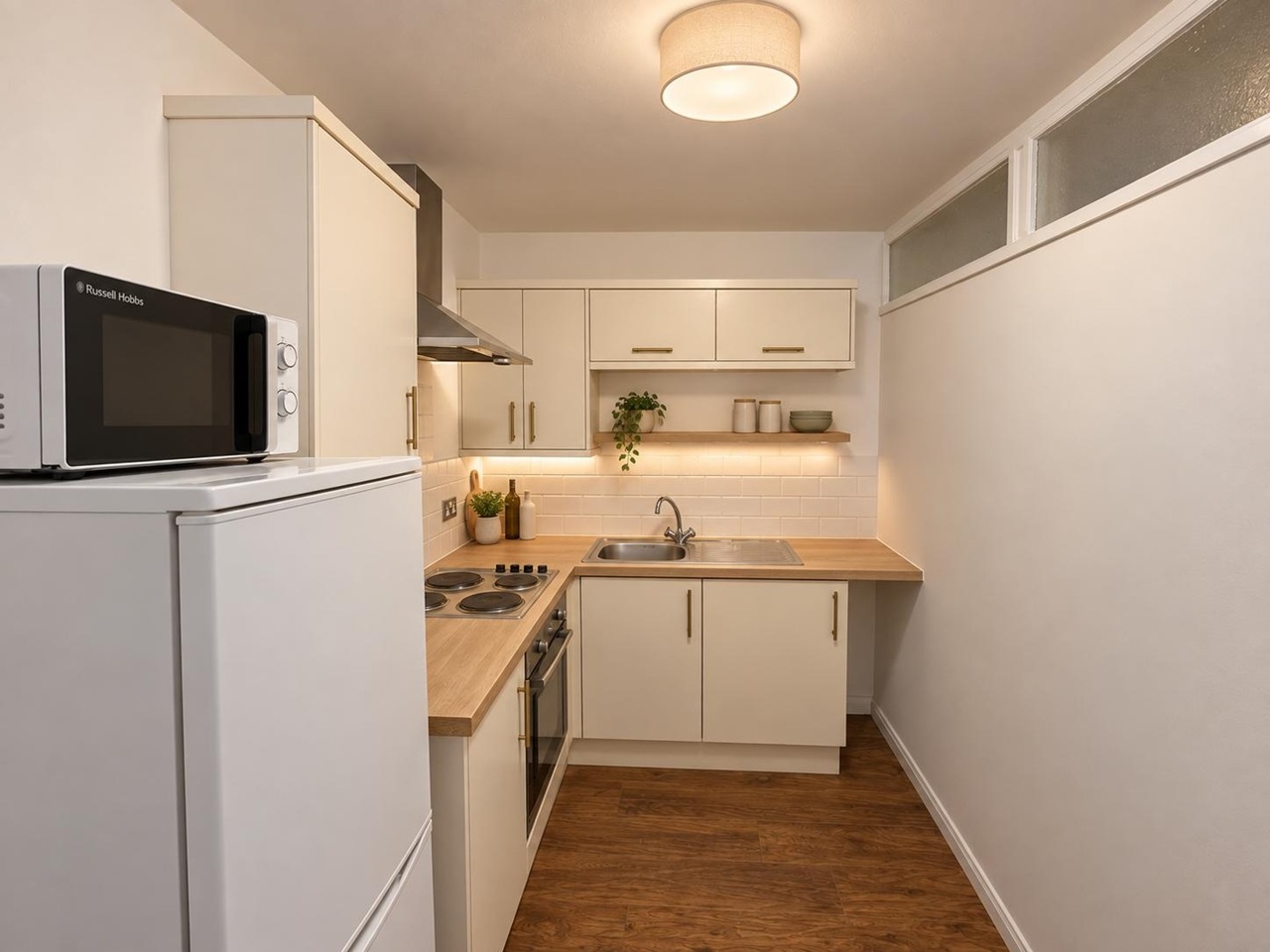 2 Bed Flat, Palmiera House, BN3 photo 4