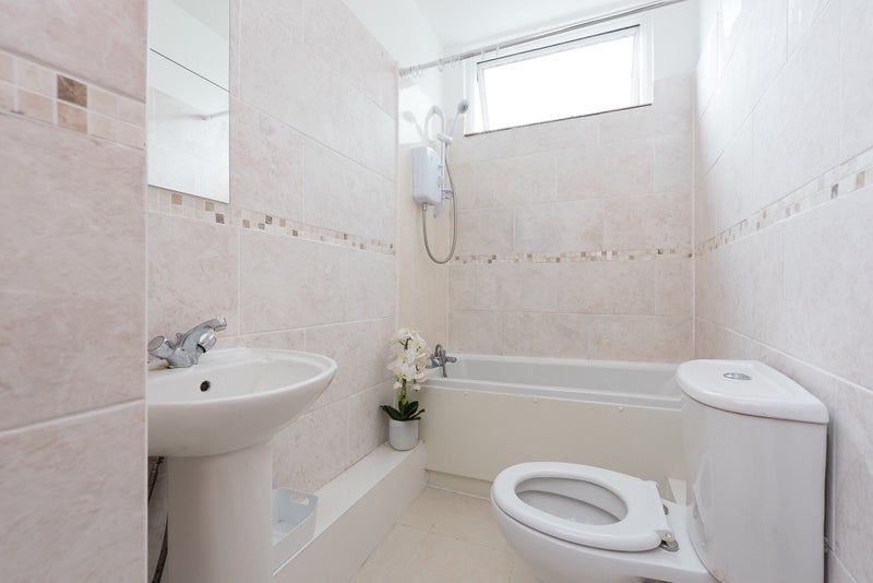 Room in a Shared House, Spooner Road, S10