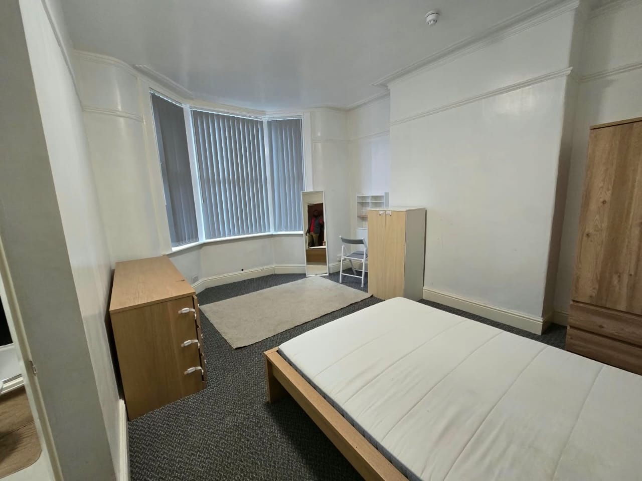 Room in a Shared House, Anfield, L6