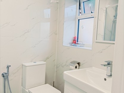 1 Bed Bungalow, Prospect Road, RM11