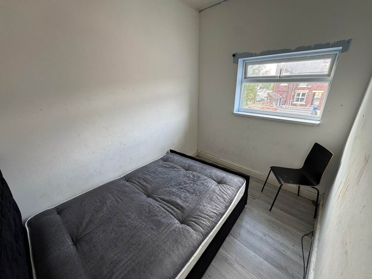 Room in a Shared House, Siemens Close, S9