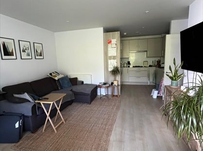 2 bed room for rent in Room in a Shared Flat, Nash Trade House, WD17