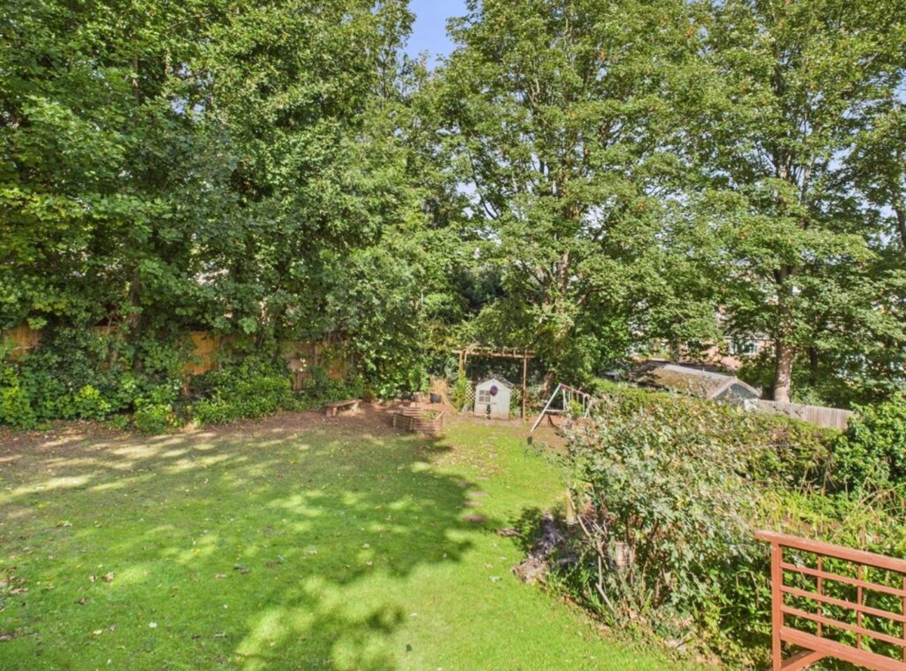 4 Bed Detached House, Palmer Crescent, NG4 photo 4