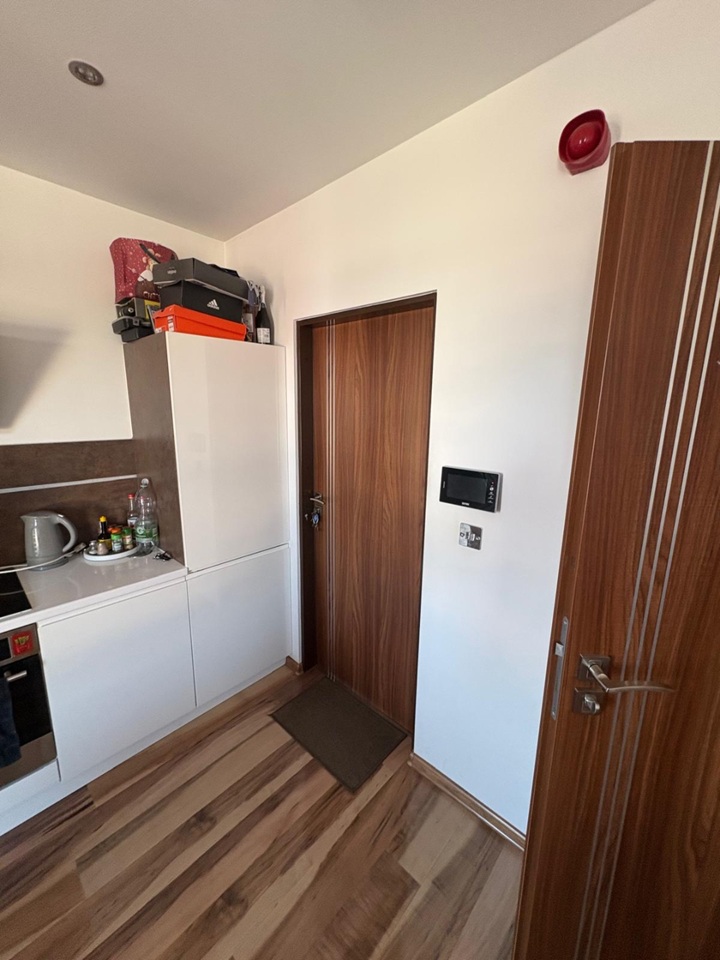 1 Bed Flat, Wells Road, BS4 photo 5