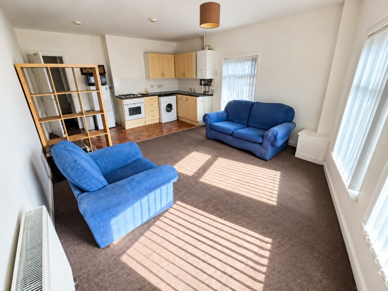 1 Bed Flat, Hall Lane, L7