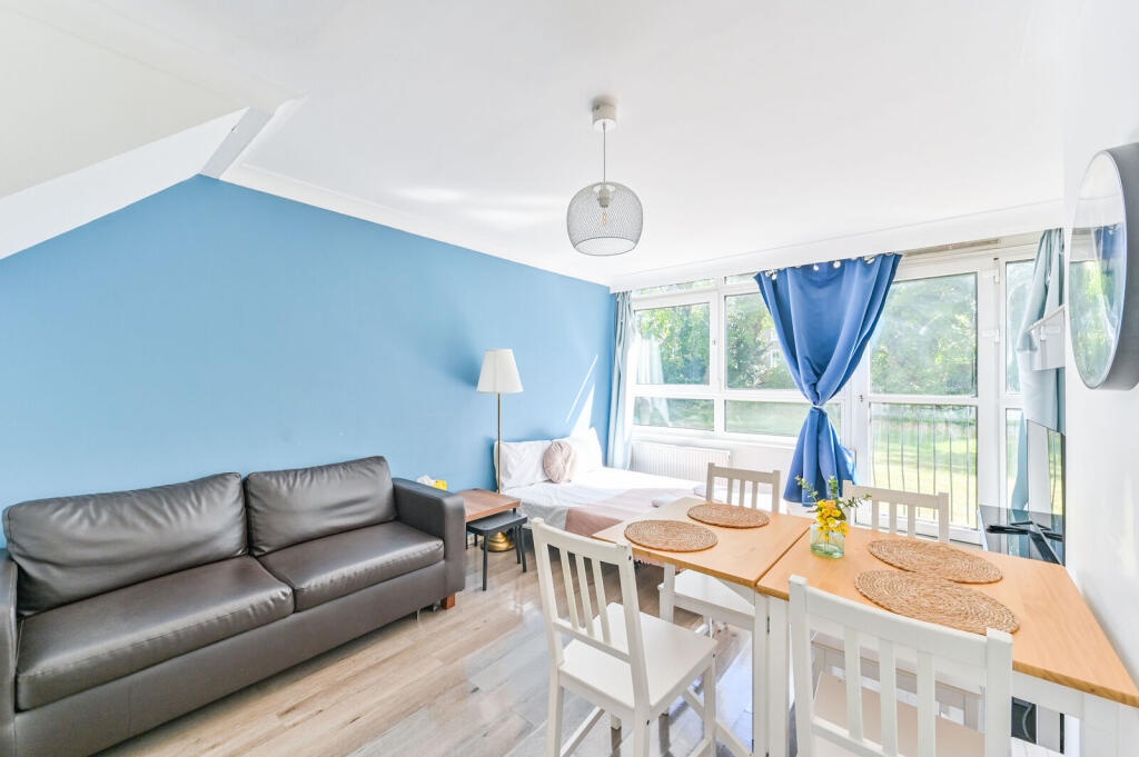 2 Bed Flat, Dale House, NW8 photo 3