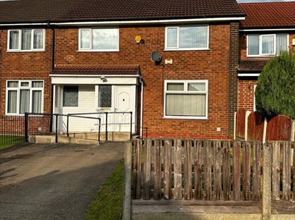 3 Bed Terraced House, Sandy Bank Avenue, SK14