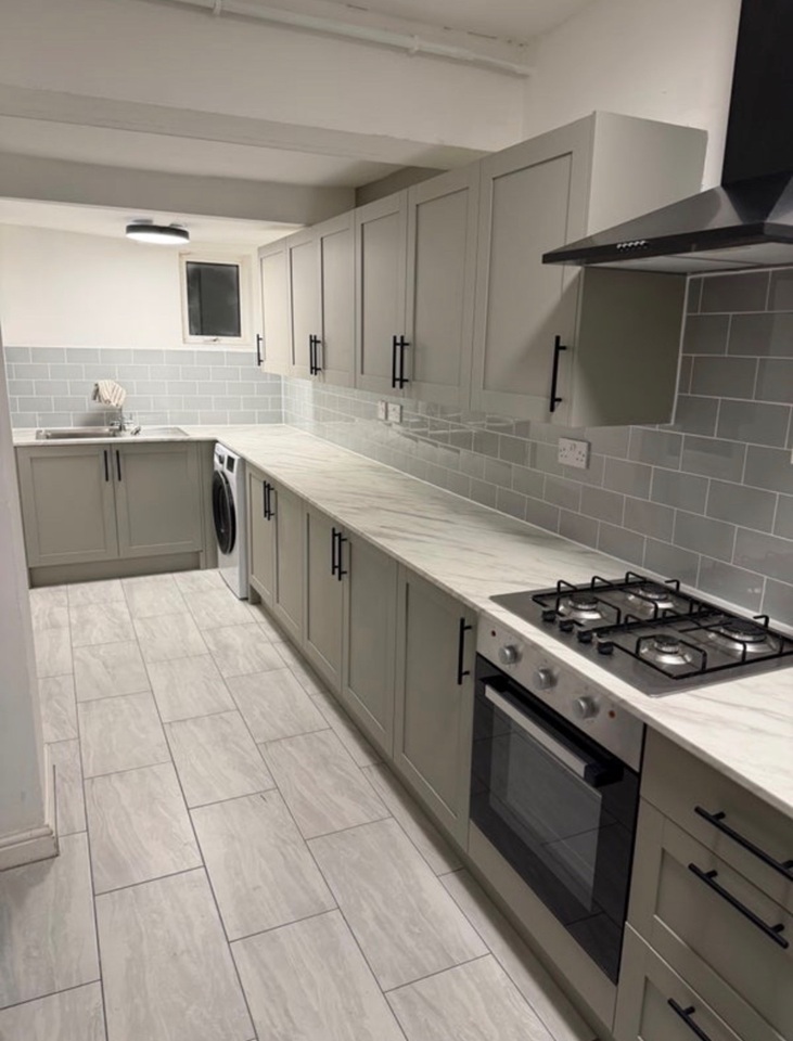 Room in a Shared House, Tutbury Avenue, CV4