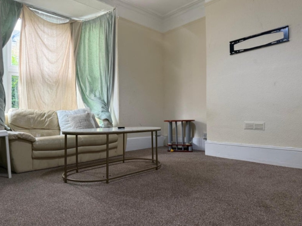 5 Bed Terraced House, Abingdon Road, OX1