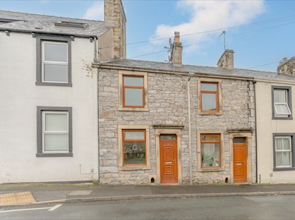 2 Bed Terraced House, Highfield Road, BB7