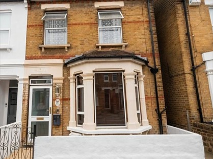 3 Bed Semi-Detached House, Napier Avenue, SS1
