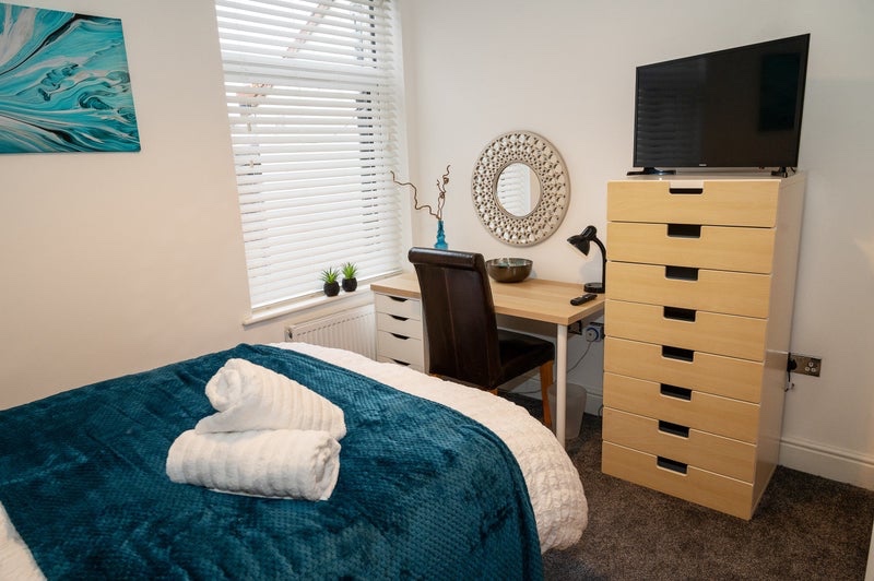 Room in a Shared House, Priory Road, L4