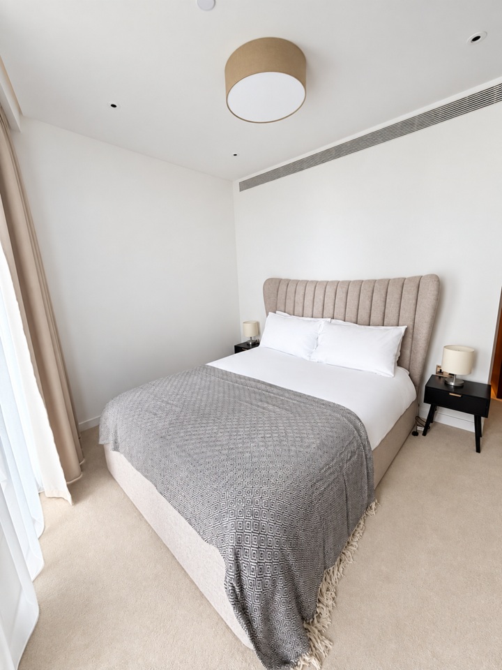 3 Bed Flat, Carnation Way, SW8 photo 4