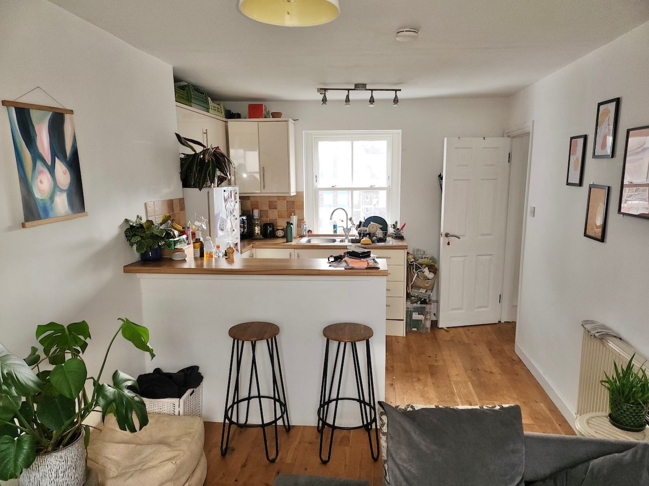 2 Bed Flat, Sillwood St, BN1