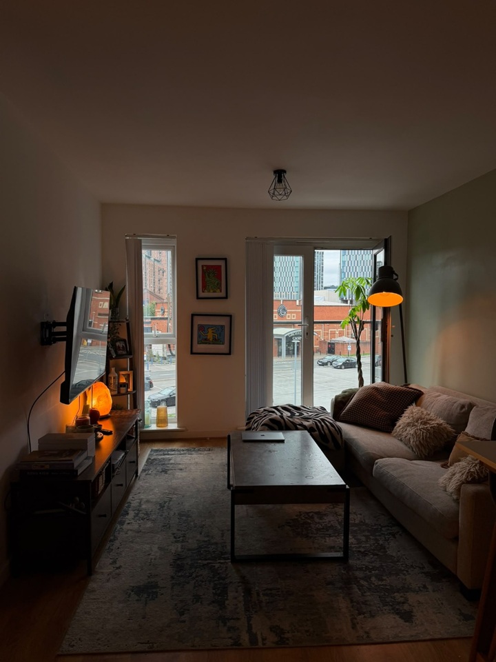 2 Bed Flat, Irwell Building, M5