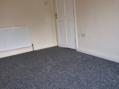 3 Bed Semi-Detached House, Dewsbury Grove, B42