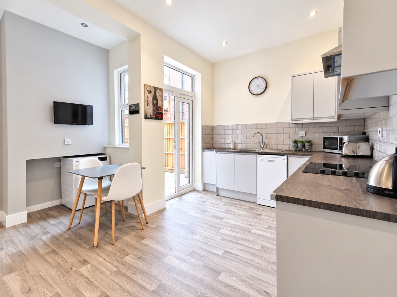 Room in a Shared House, Poplar Road, B66 photo 5