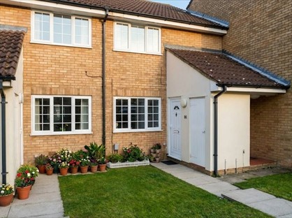 1 bed flat/apartment for rent in 1 Bed Maisonette, Claverley Green, LU2