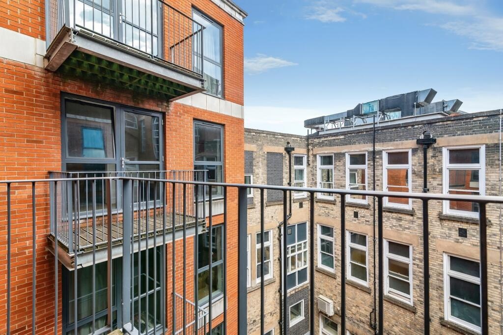 2 Bed Flat, The Ropewalk, NG1 photo 5