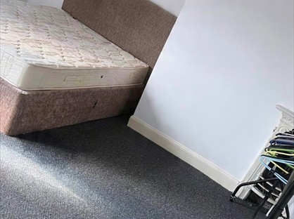 1 bed room for rent in Newport