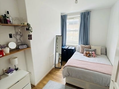 Room in a Shared Flat, Tompion House, EC1V