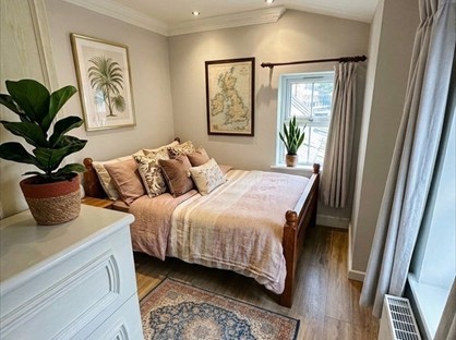 Room in a Shared Flat, Stockwell Road, SW9