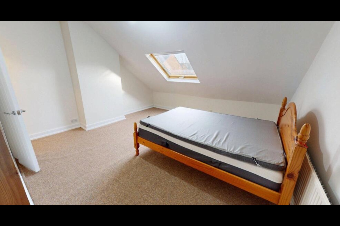 Room in a Shared House, Birrell Road, NG7