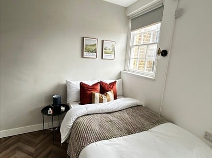 Studio Flat, Church Road, UB3