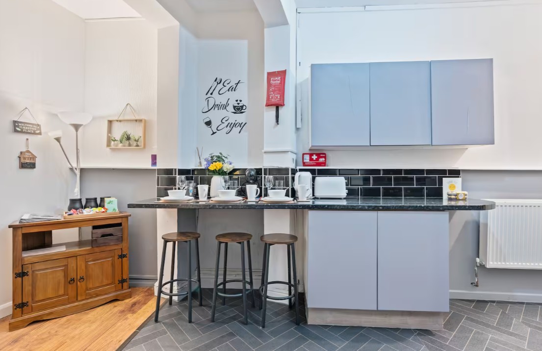 2 Bed Flat, Ilkeston Road, NG7 photo 5