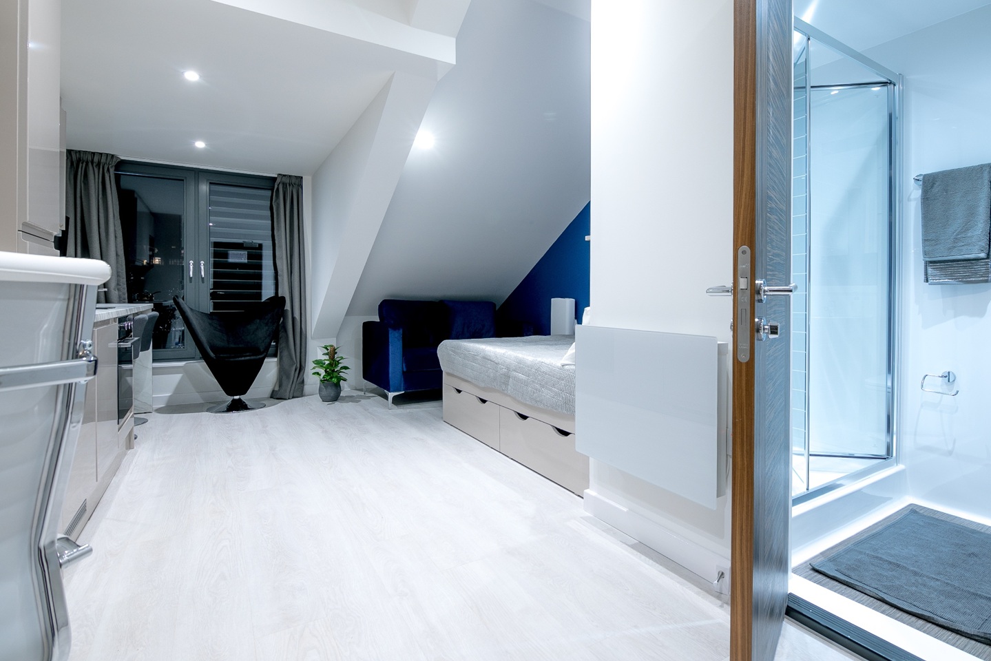 Studio Flat, Silver Street, RG1 photo 5