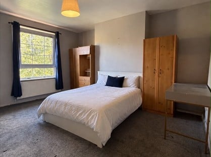 Room in a Shared House, East India Buildings, E14