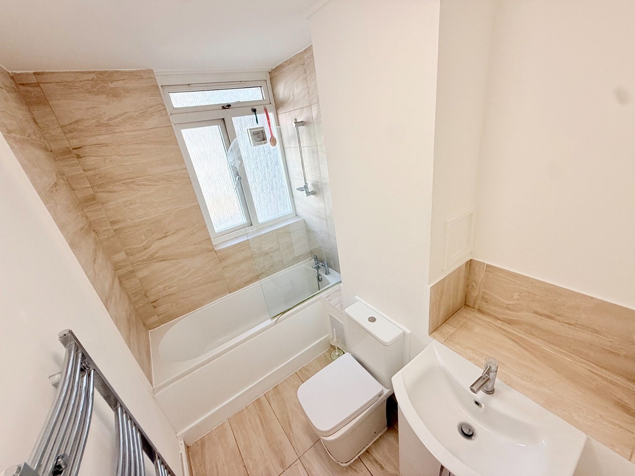 3 Bed Flat, St James's Crescent, SW9 photo 5