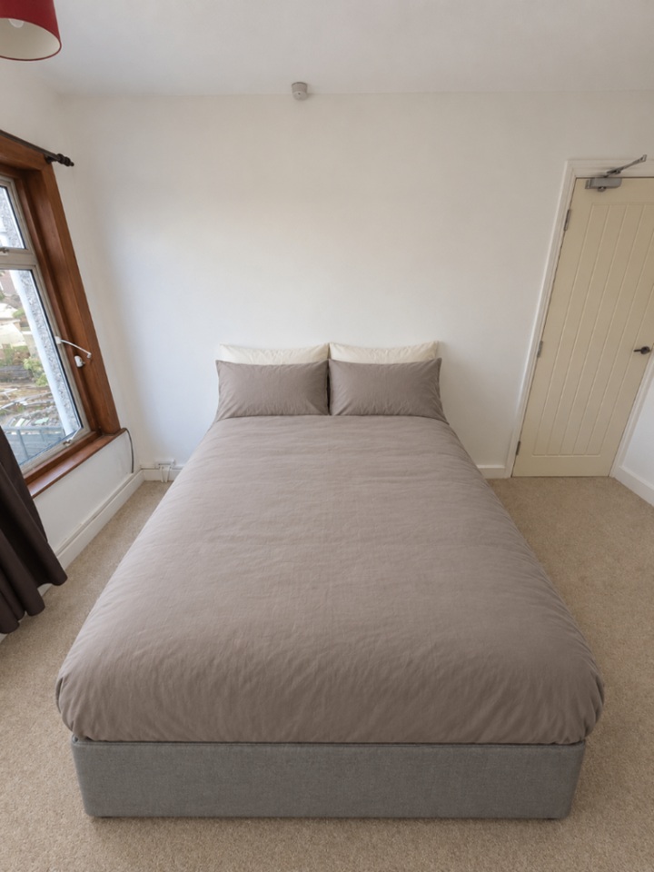 Room in a Shared House, Queensland Avenue, CV5