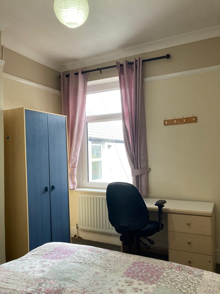 Room in a Shared House, Heath, CF14 photo 3