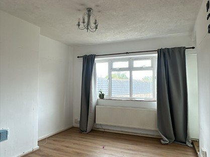 2 Bed Flat, Greenwood Mansions, IG11