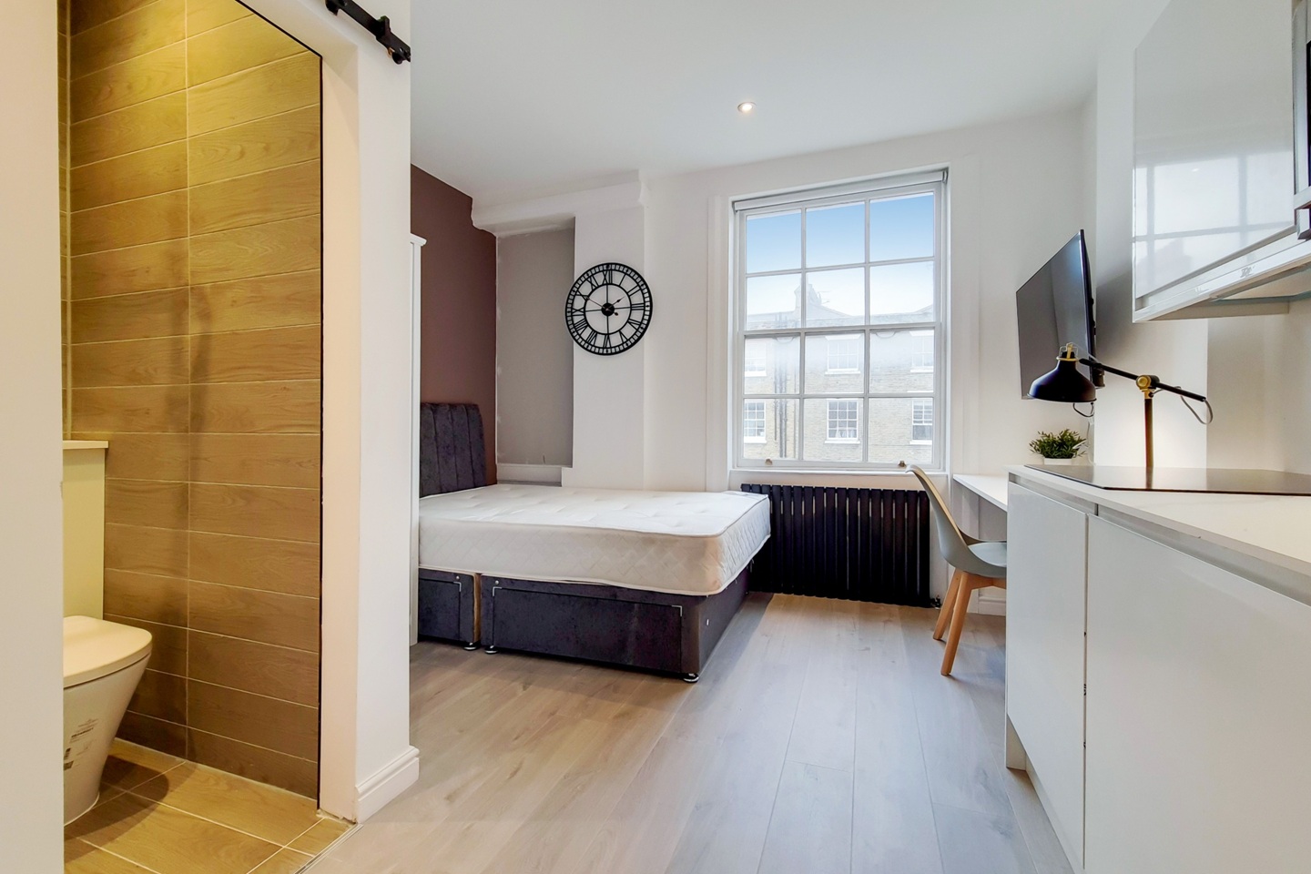 Studio Flat, Gloucester Place, NW1 photo 4