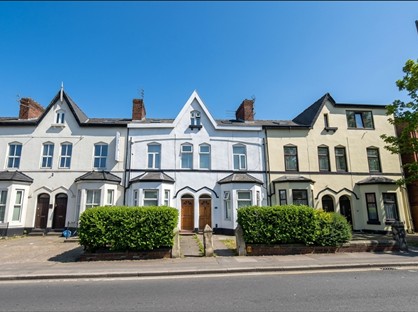 1 Bed Flat, Rochdale Road, M9