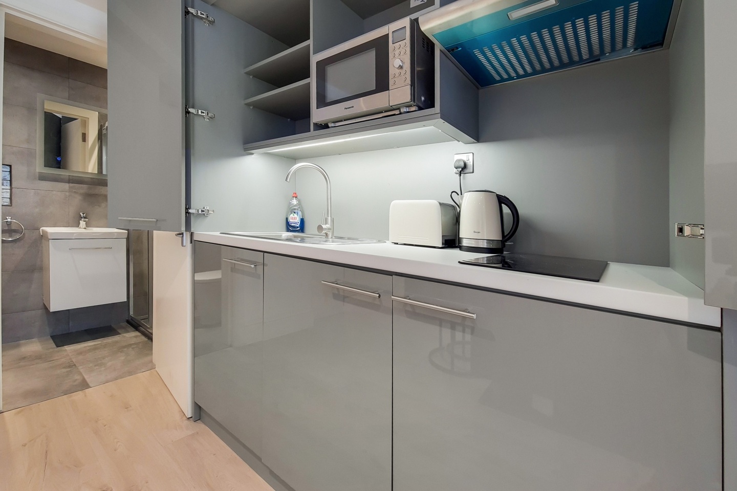 Studio Flat, Gloucester Place, NW1 photo 4