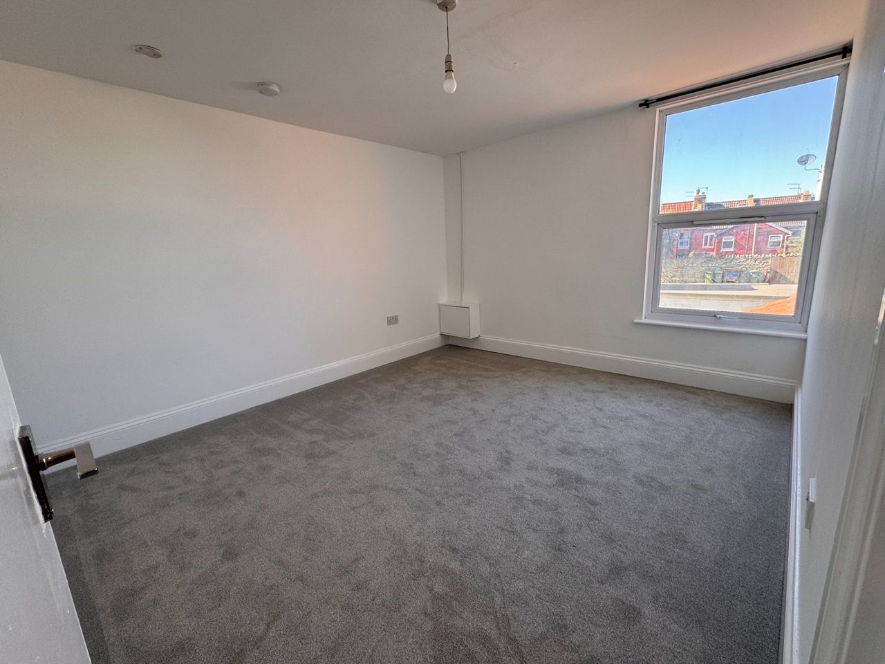 1 Bed Flat, Bedminster, BS3 photo 2
