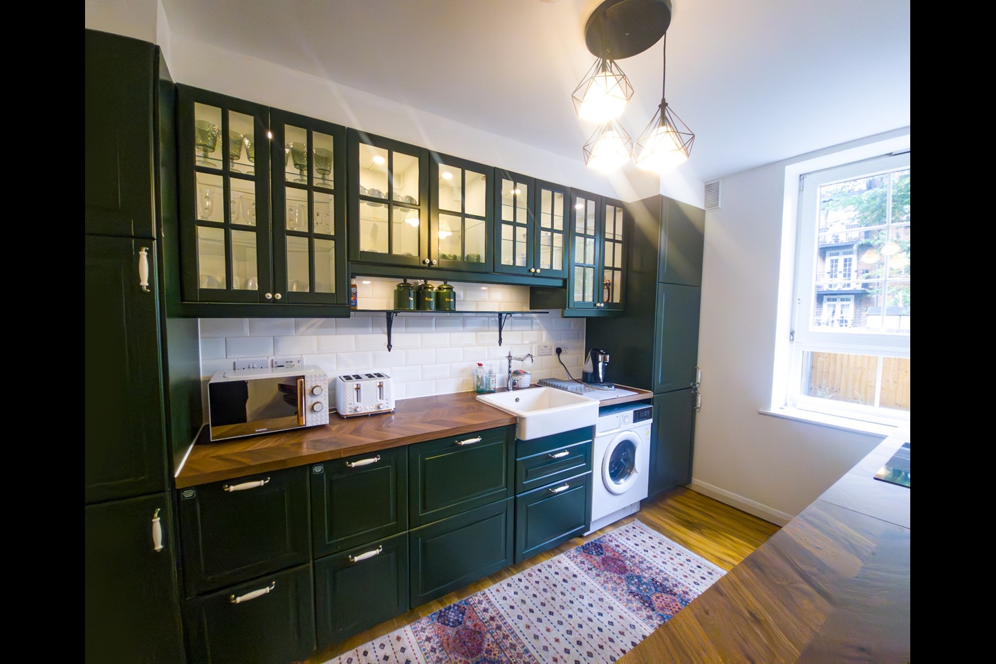 4 Bed Flat, Maygood St, N1 photo 2