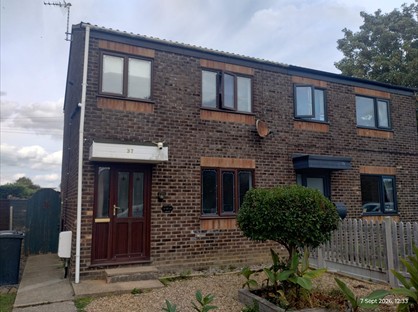 3 bed semi-detached house for rent in 3 Bed Semi-Detached House, Hollow Grove Way, NR33