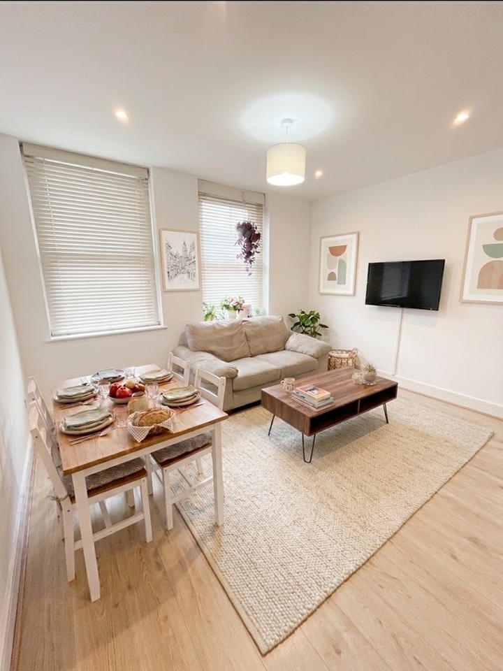 1 Bed Flat, Brighton Terrace, SW9 photo 2
